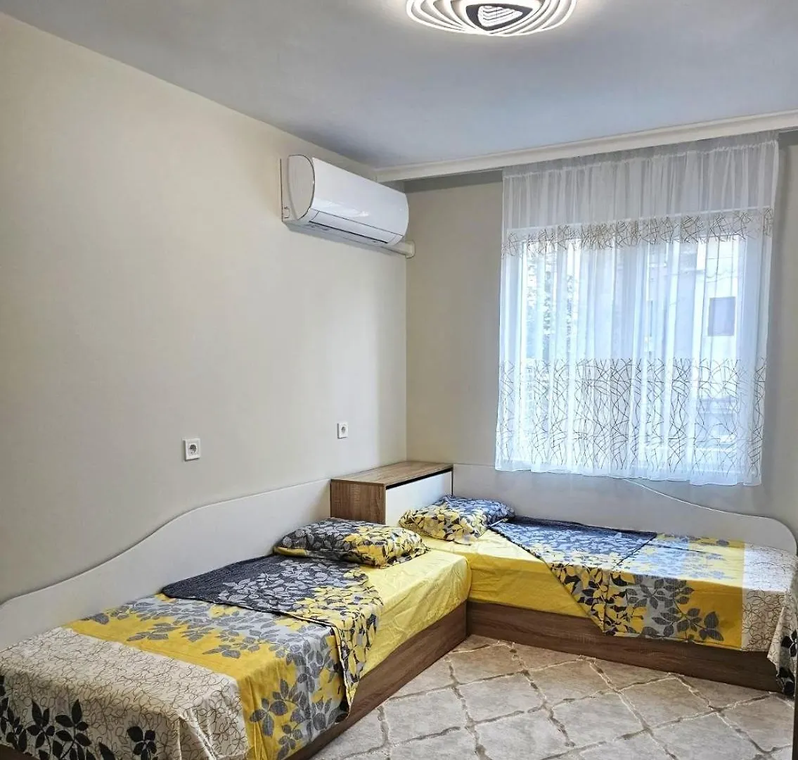 Apartment Bohemi With Free Parking Burgas Bulgarie